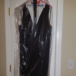 V-neck and Back Linen Jumpsuit